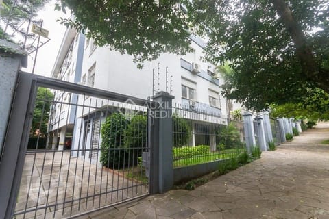 Image 25 - 227142